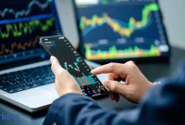 Carlyle private credit fund - Carlyle Private Credit Fund Faces Major Investor Exodus